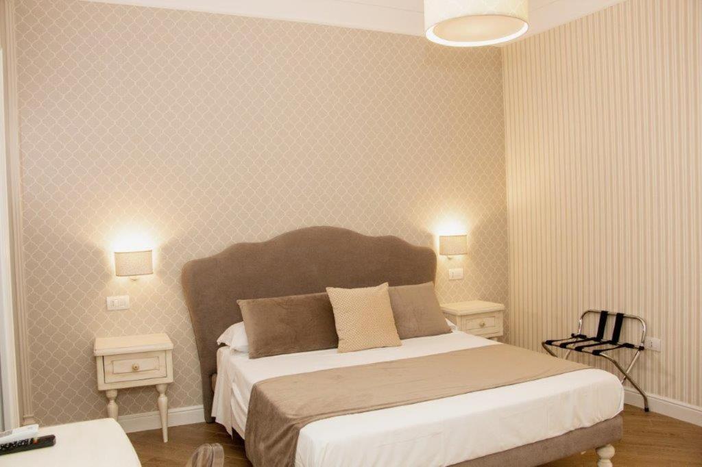 Florita Napoli Hotel Eksteriør billede