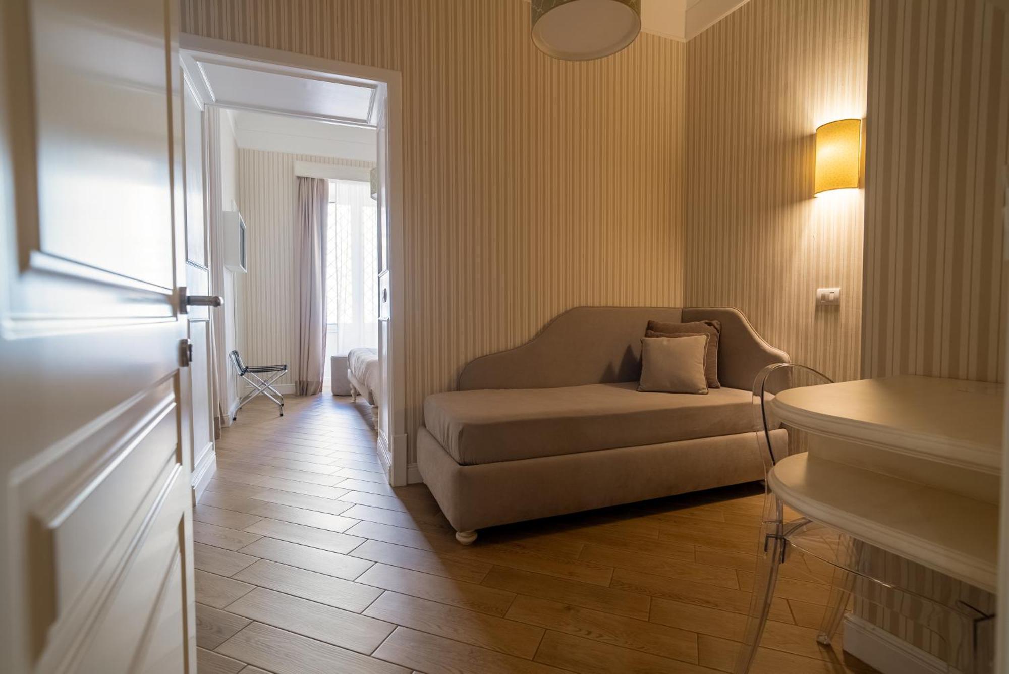 Florita Napoli Hotel Eksteriør billede